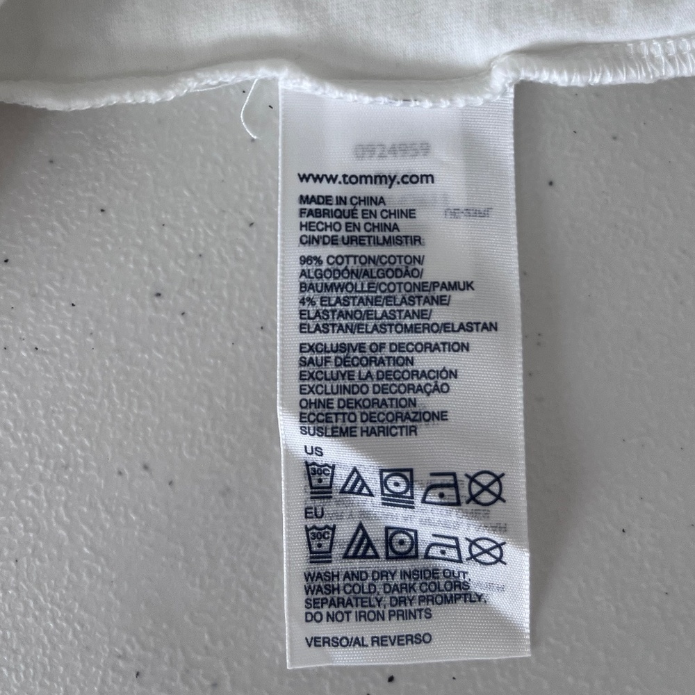 Tommy Hilfiger Women’s White Short Sleeve T-Shirt size L - Picture 6 of 8